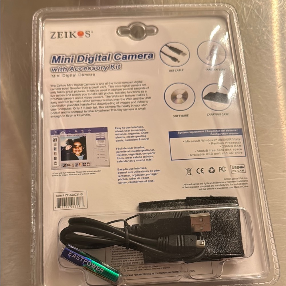 Zeikos- Blue Mini Digital Camera with Accessory Kit - Picture 2 of 2